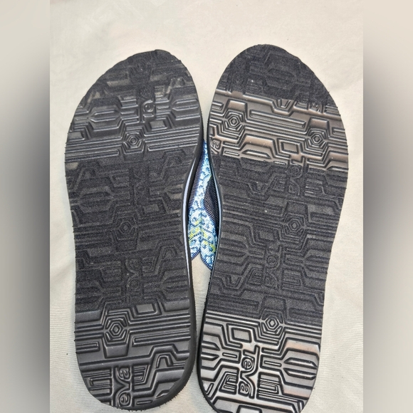 Women's Teva Mush II Companera Flip Flop Thong Sandals, Size 8 - Picture 3 of 4